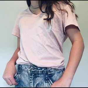 New Universal Thread pink V-neck